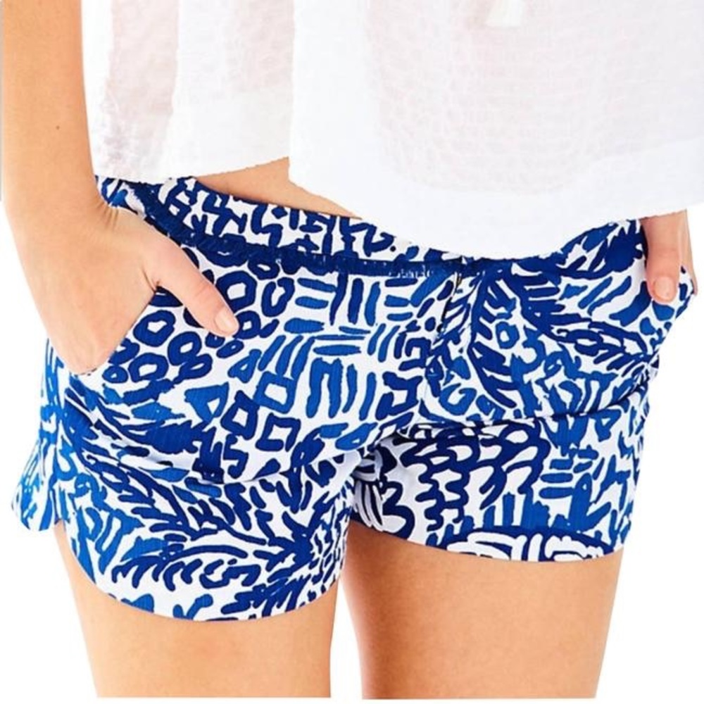 Lilly Pulitzer Adie Short “Home Slice Pineapple”